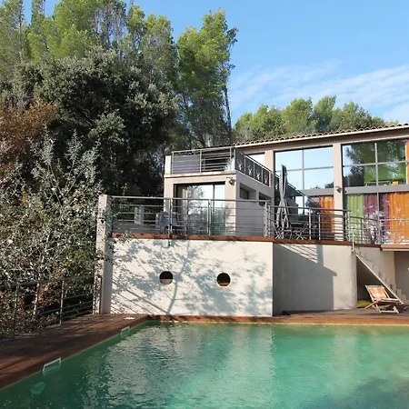 Villa Ousidou